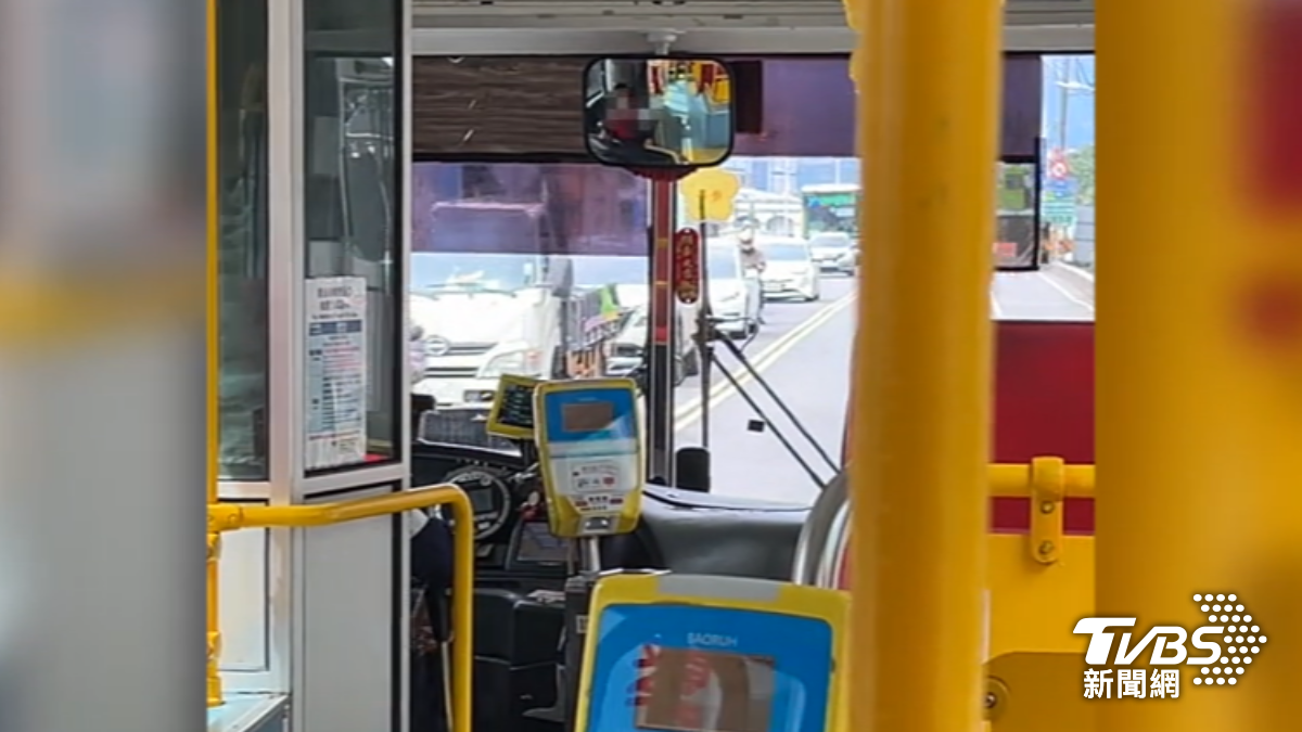 有民眾指控308公車司機口氣差、對長者大罵。（圖／TVBS）