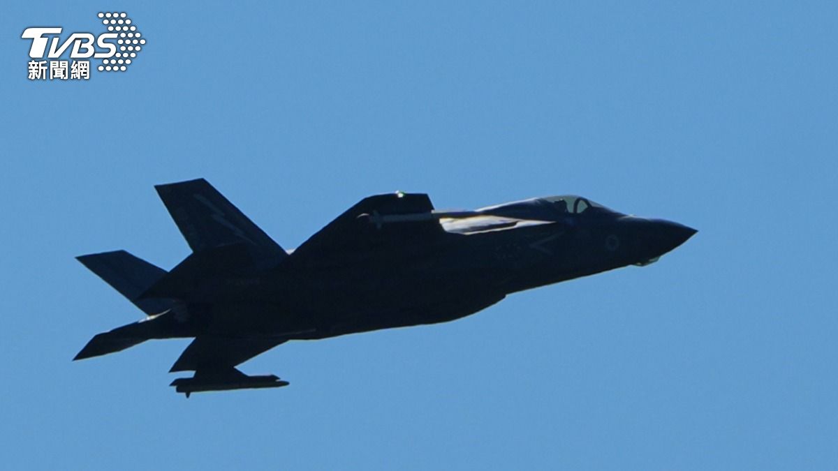 美軍三架F-15戰機在科威特遭友軍誤擊墜毀。（圖／達志影像美聯社）