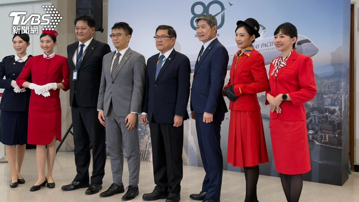 國泰航空經典懷舊制服也在活動中亮相。（圖／陳昫蓁攝）