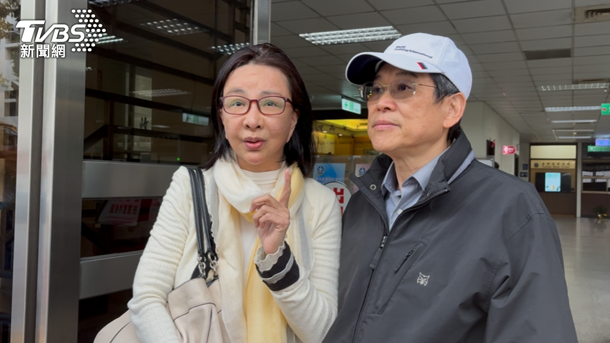 前中國小姐張淑娟、律師吳漢成。（資料圖／潘千詩攝）