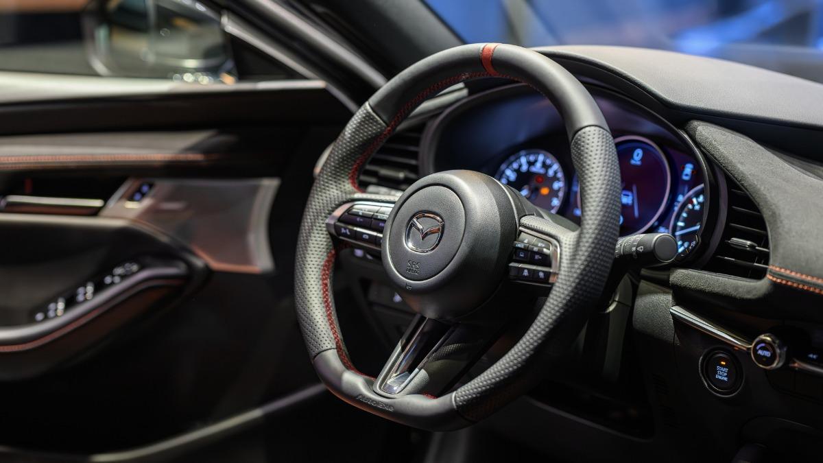 馬自達-MAZDA3-MAZDA-CX-30-HOMURA-車型-AutoExe-套件-方向盤-優惠