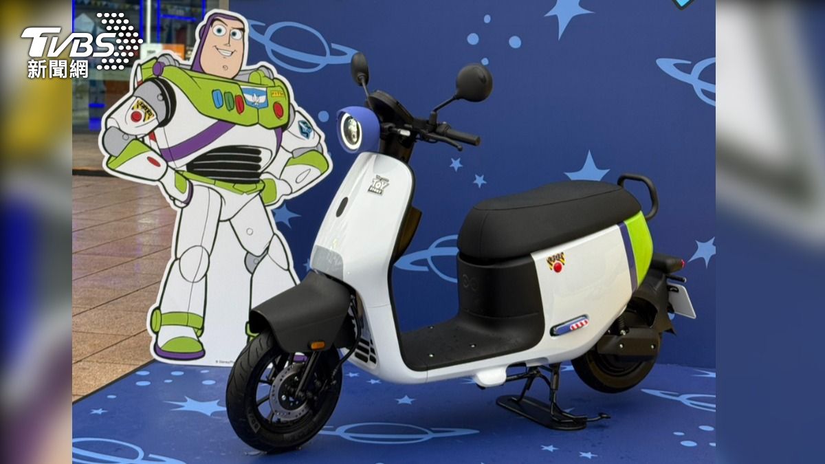 Gogoro-玩具總動員-聯名-迪士尼-電動車-電動機車-機車-巴斯光年-翠絲-優惠-安全帽