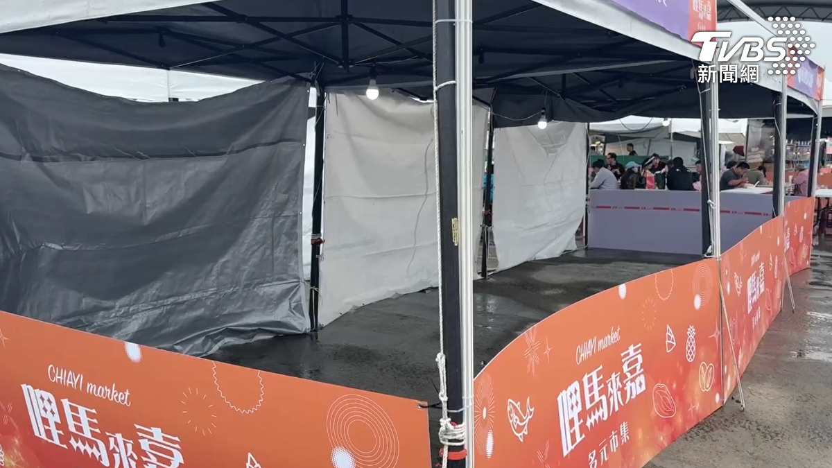 嘉義縣政府澄清,雖有相關規範,但處罰按日計算,不會刻意刁難攤商。(圖/TVBS)