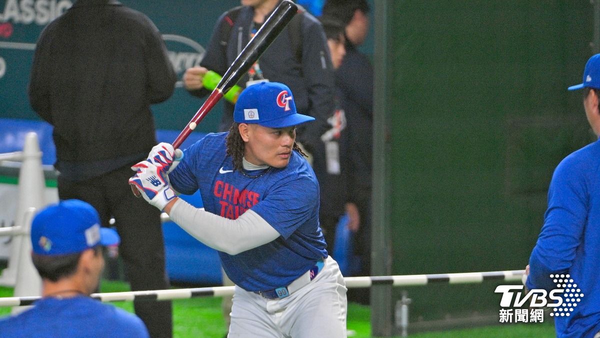 WBC/東京巨蛋燈光干擾?高飛球判斷有挑戰 張育成揭關鍵