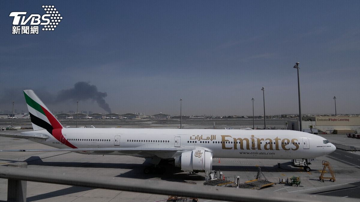 杜拜地標遇襲!機票翻4倍 陸母女砸165萬「囤12張」逃命
