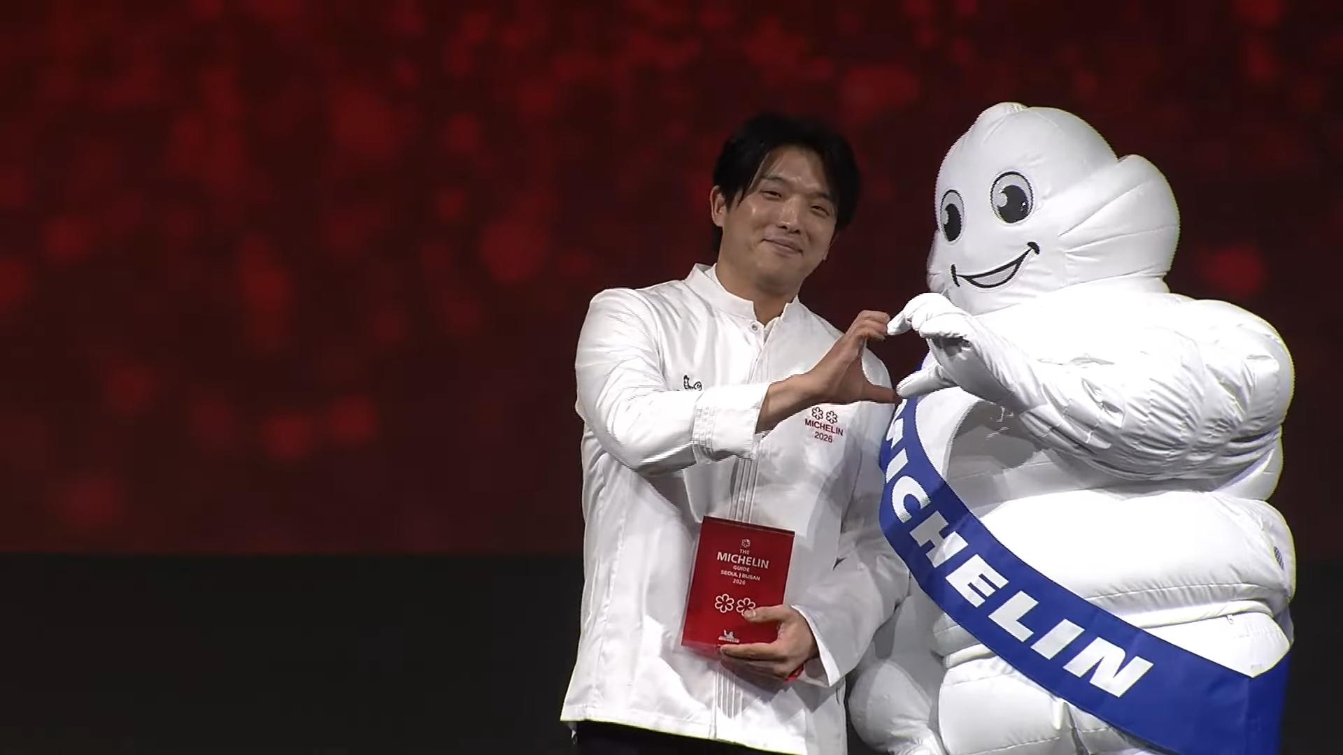 安成宰的mosu重新開張,順利獲得兩星。(圖/翻攝自TheMICHELINGuide YouTube