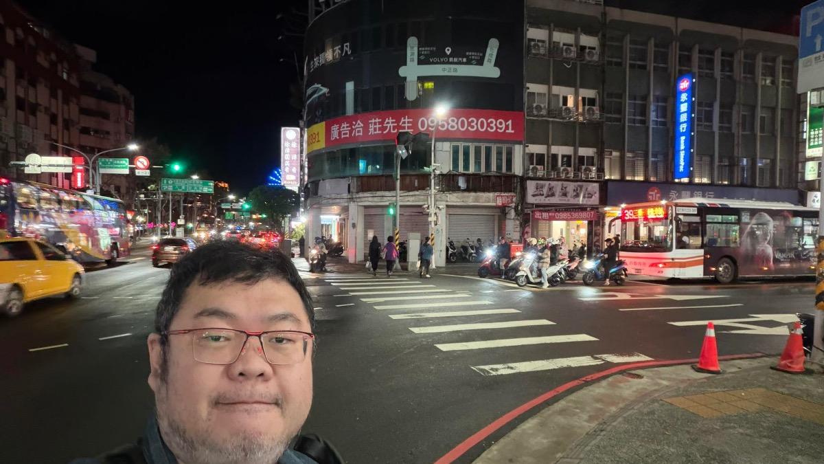 四叉貓曝黃國昌「三重看板撤了」 網開酸:要落跑的第一步