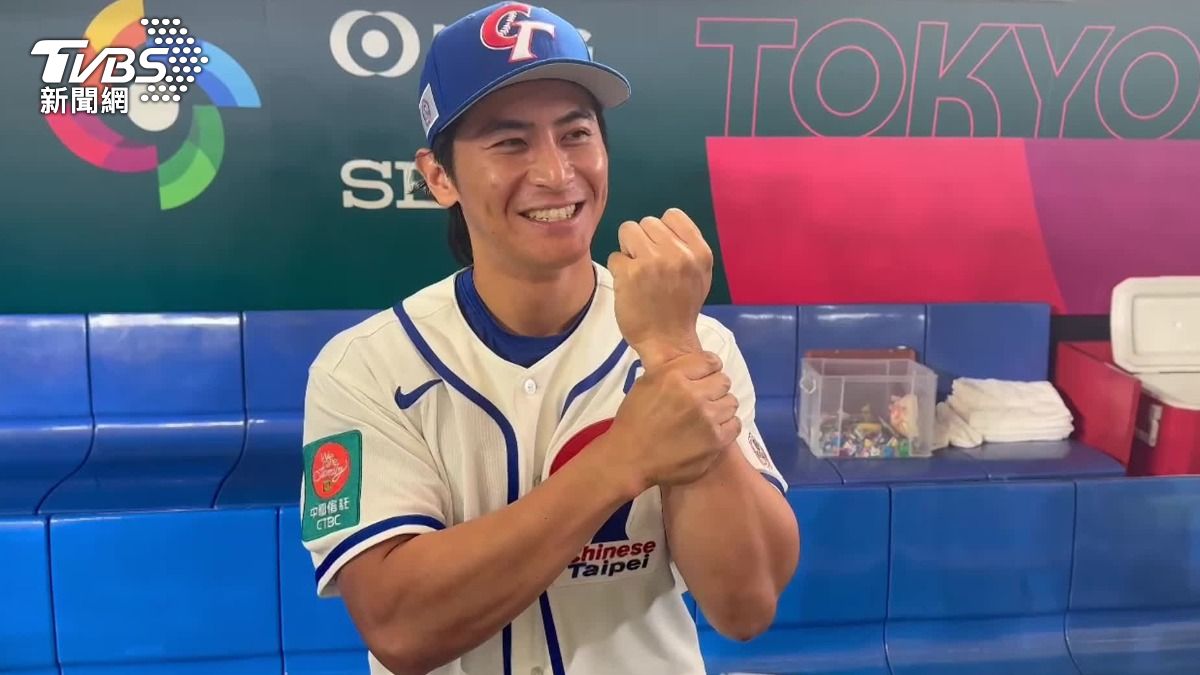 台灣隊長陳傑憲先前也曝光過，這回的勝利手勢寓意。（圖／TVBS）