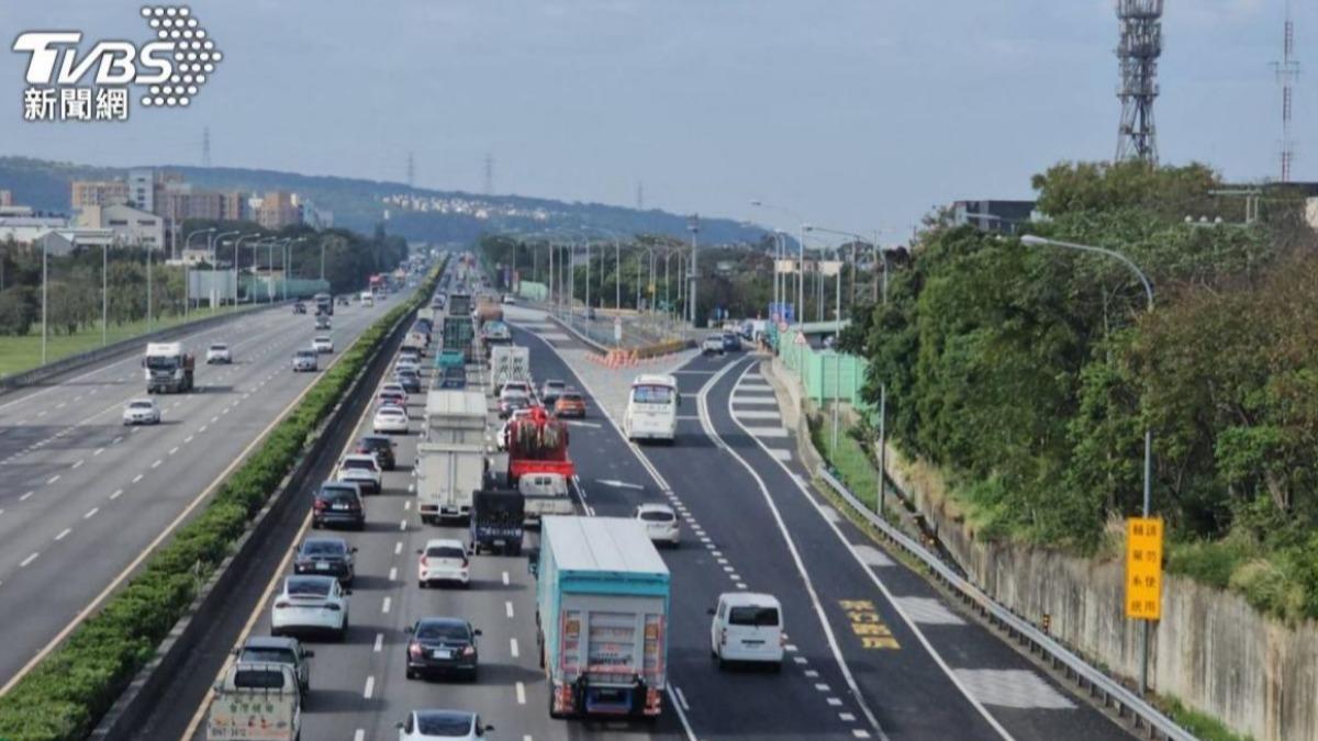 2寶爸國道「急煞」挨罰2.4萬 法院反轉撤單:後車沒保持安全距離