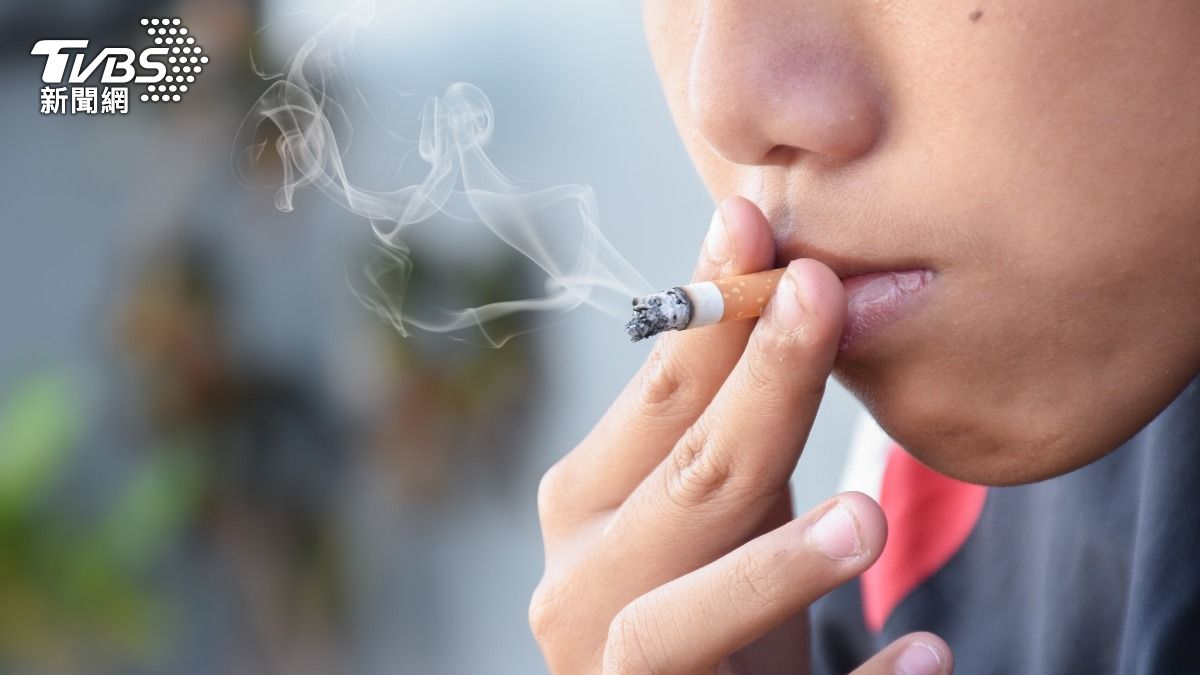 2歲童遭繼父菸燙踹致死!生母獨留他在家12小時 國民法官重判