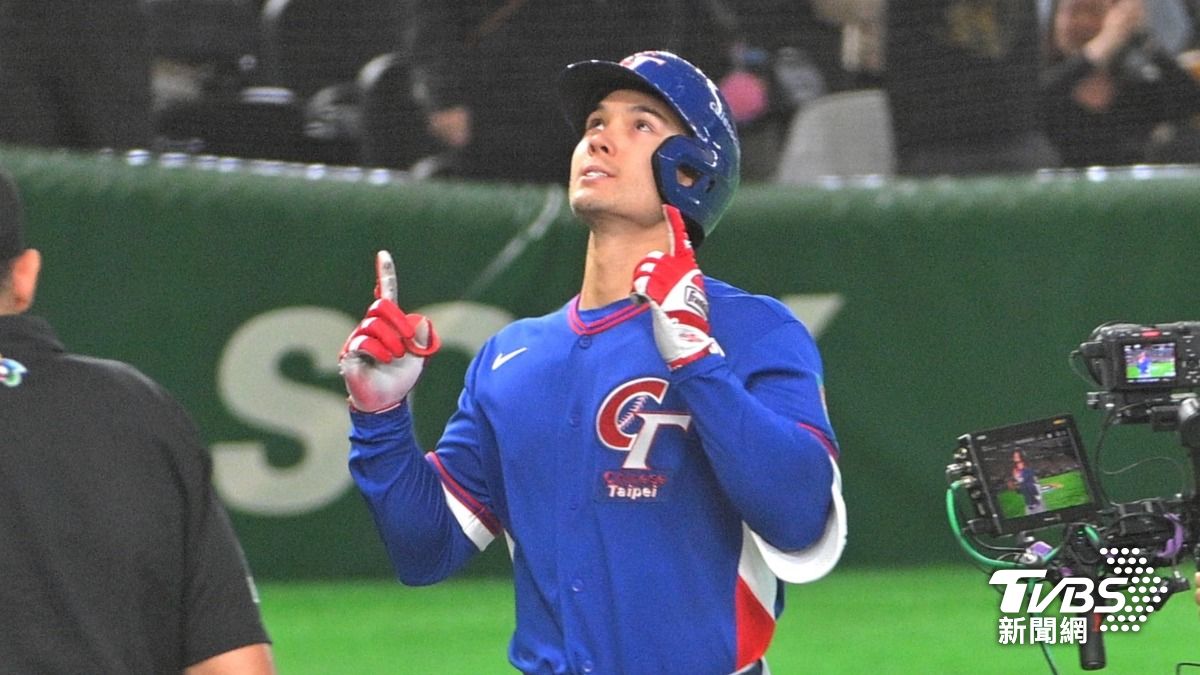費仔關鍵滿貫砲。(圖/胡瑞麒攝)