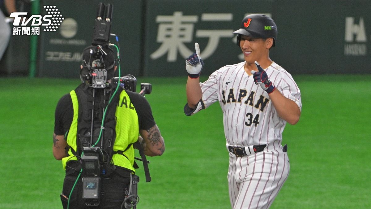 吉田正尚本場比賽也有敲出全壘打。(圖/胡瑞麒攝)