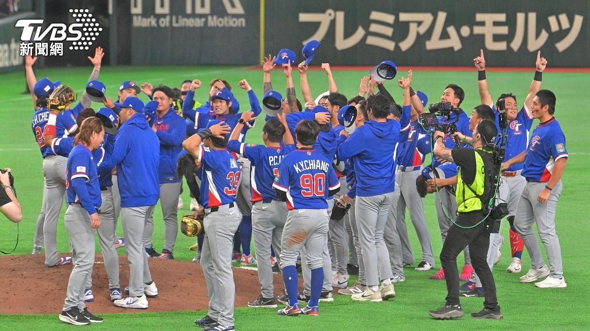 鏖戰贏韓國，中華隊全場歡呼。（圖／胡瑞麒攝）