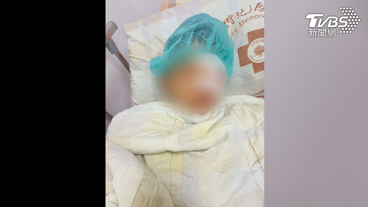 台東一所小學2024年底爆發一起學生嚴重衝突,兩人因為藏鞋糾紛爆肢體衝突,男學生遭對方持剪刀連次三刀,最後一刀刺進左眼造成失明(圖/TVBS)