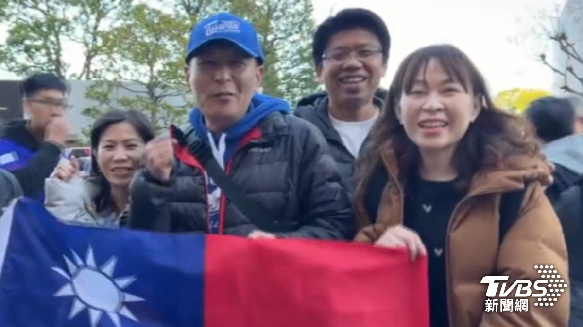 台灣球迷大讚中華隊。(圖/TVBS)