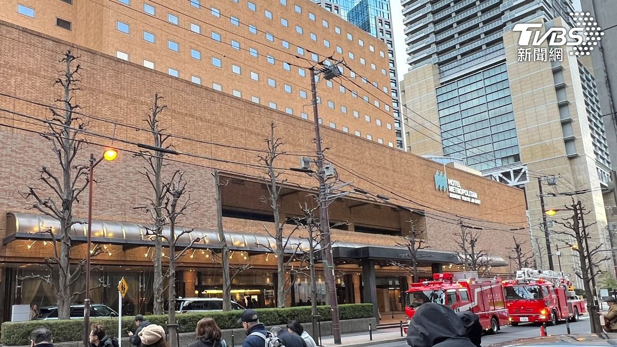 東京巨蛋旁飯店火警。(圖/胡瑞麒攝)
