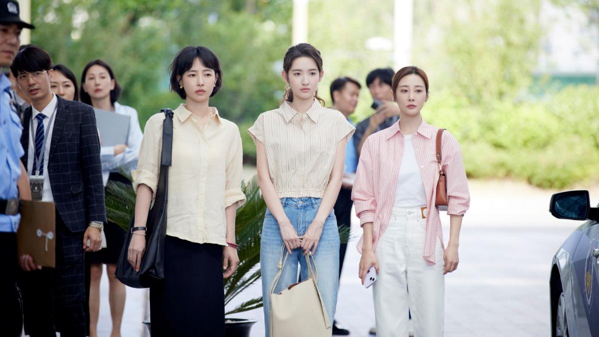 白百何(左起)、王玉雯、李純婚姻各有難題。(圖/TVBS提供)