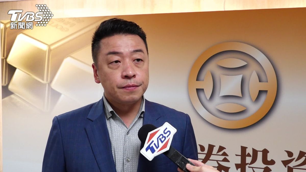 專家認為油價現在有過度反應的疑慮，應該持續觀察。（圖／TVBS）