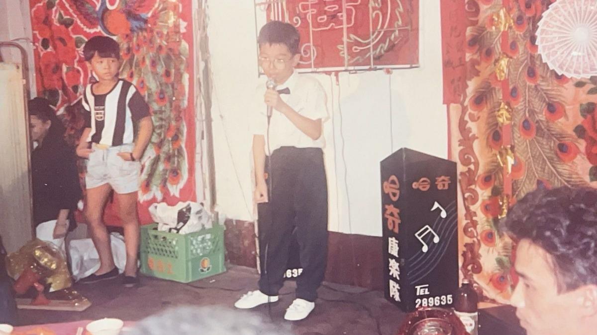 羅志祥(左)、許志豪(中)舊照。(圖/許志豪提供)
