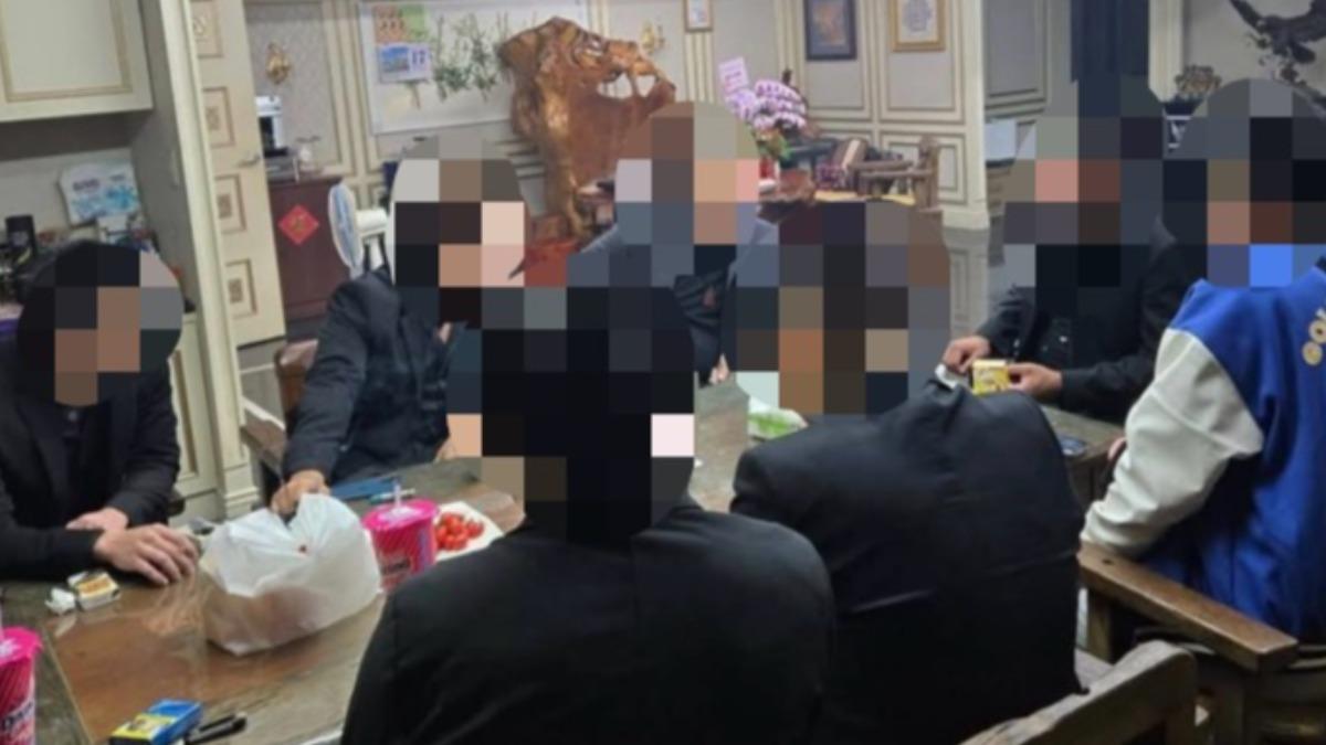 黑道缺工?太陽聯盟徵才「送西裝」百萬網友狂問:吵架有戰鬥加給嗎
