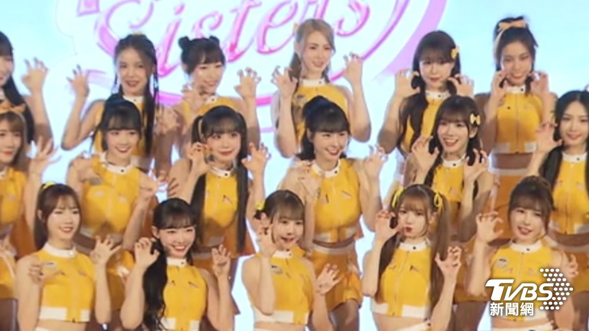 中信兄弟啦啦隊全新陣容曝光。(圖/TVBS)