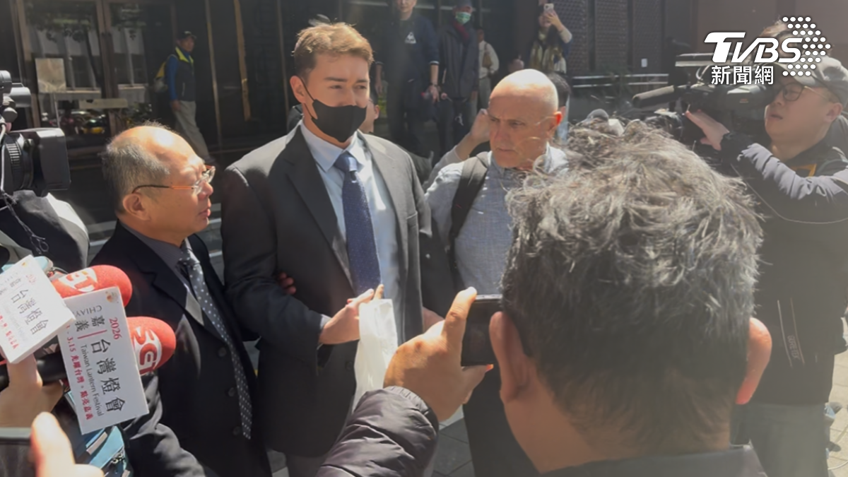 被下老鼠藥澳男「開放式關係」情牽2女 認與女老闆有性關係