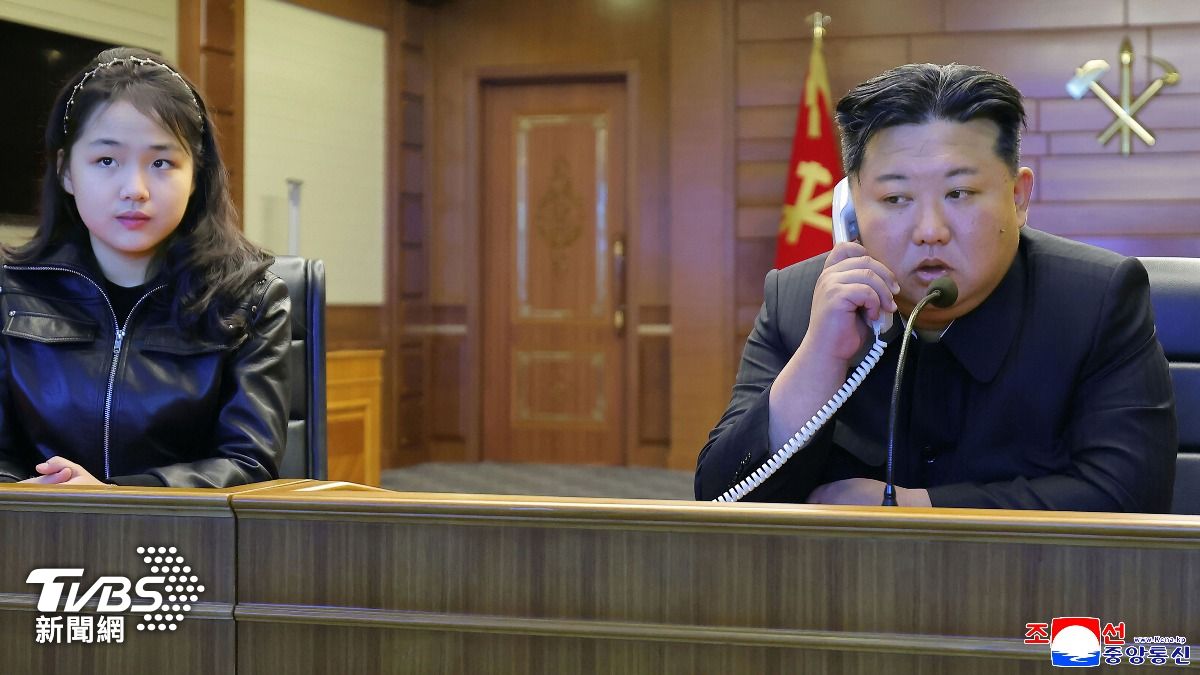 抗議美韓聯合軍演!金正恩攜愛女坐鎮戰情室 視察崔賢號試射飛彈