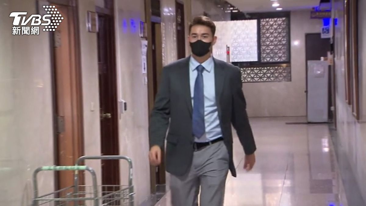 控女密友下老鼠藥毒殺!澳洲男揭台女奪走護照遭,醫病溝通全被擋。(圖/TVBS)