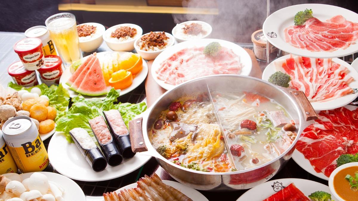 小蒙牛頂級麻辣養生鍋。(圖/翻攝自小蒙牛臉書)