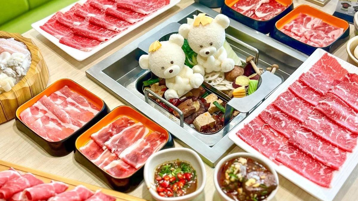 星野肉肉鍋。(圖/翻攝自星野鍋物臉書)