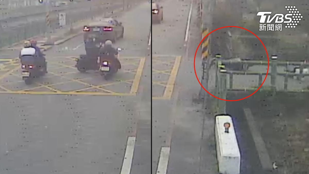 橫向突然衝出一輛機車，第一台驚險閃過，但第二台的機車就沒那麼幸運，兩名騎士雙雙噴飛，甚至還有一人直接摔進水溝裡（圖／TVBS）