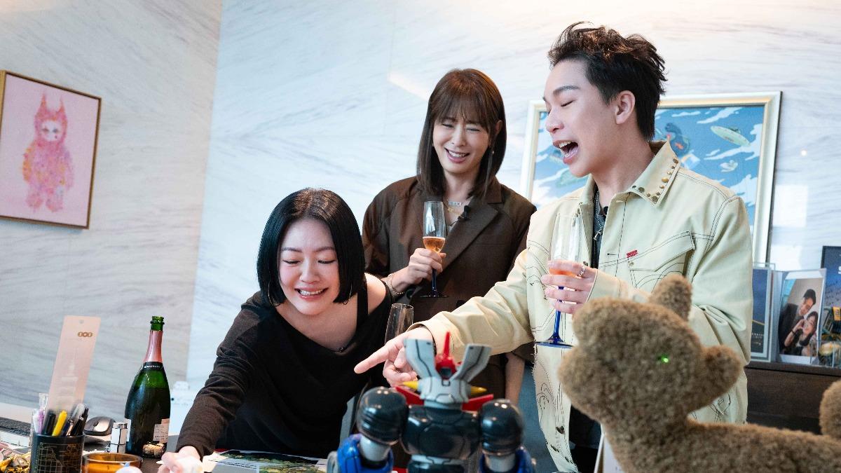 小S(左起)、賈永婕、派翠克錄製《小姐不熙娣》特別企劃。(圖/東森綜合台提供)