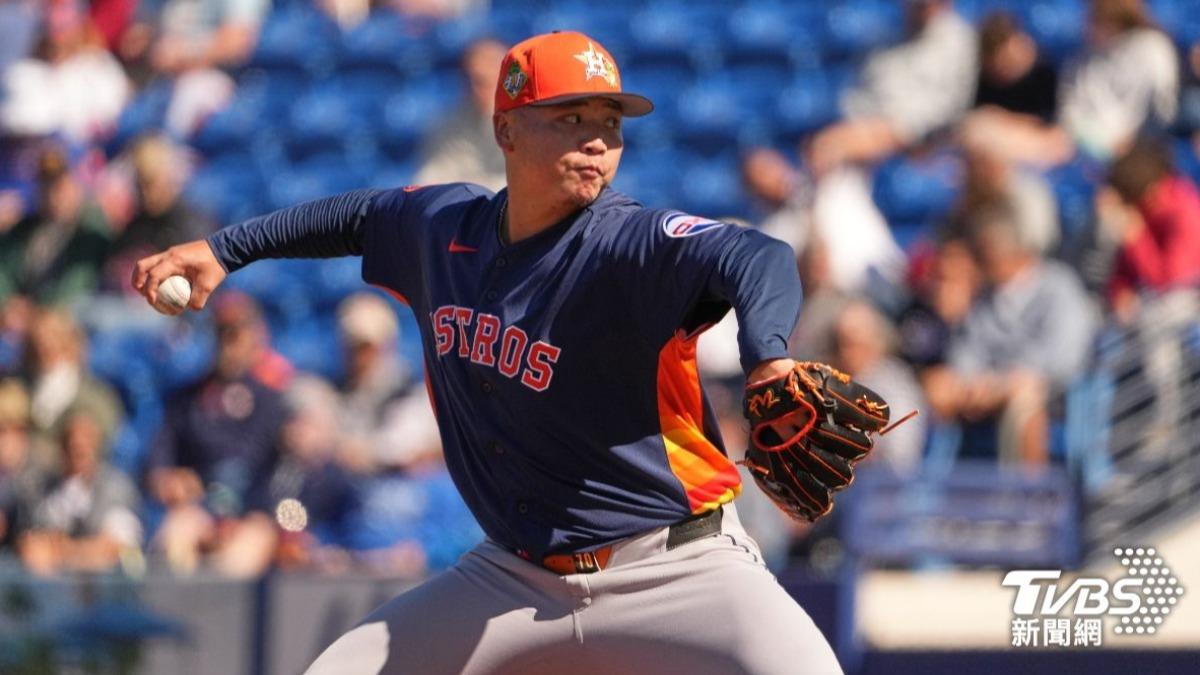 MLB/鄧愷威明春訓首場先發對紅雀 「橫掃球」獲太空人主帥肯定