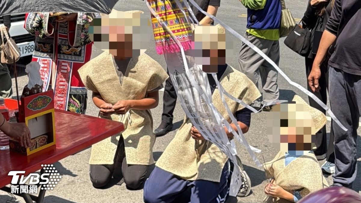 高雄男毒駕撞碎天倫夢!3幼子招魂淚喊「媽媽回家」民眾悲獻花