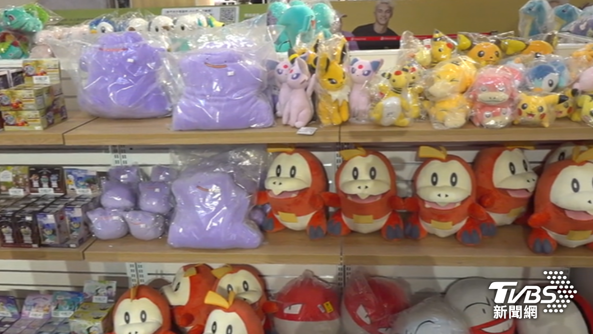 電玩店老闆指出，Pokémon Pokopia2天就賣光50套。（圖／TVBS）