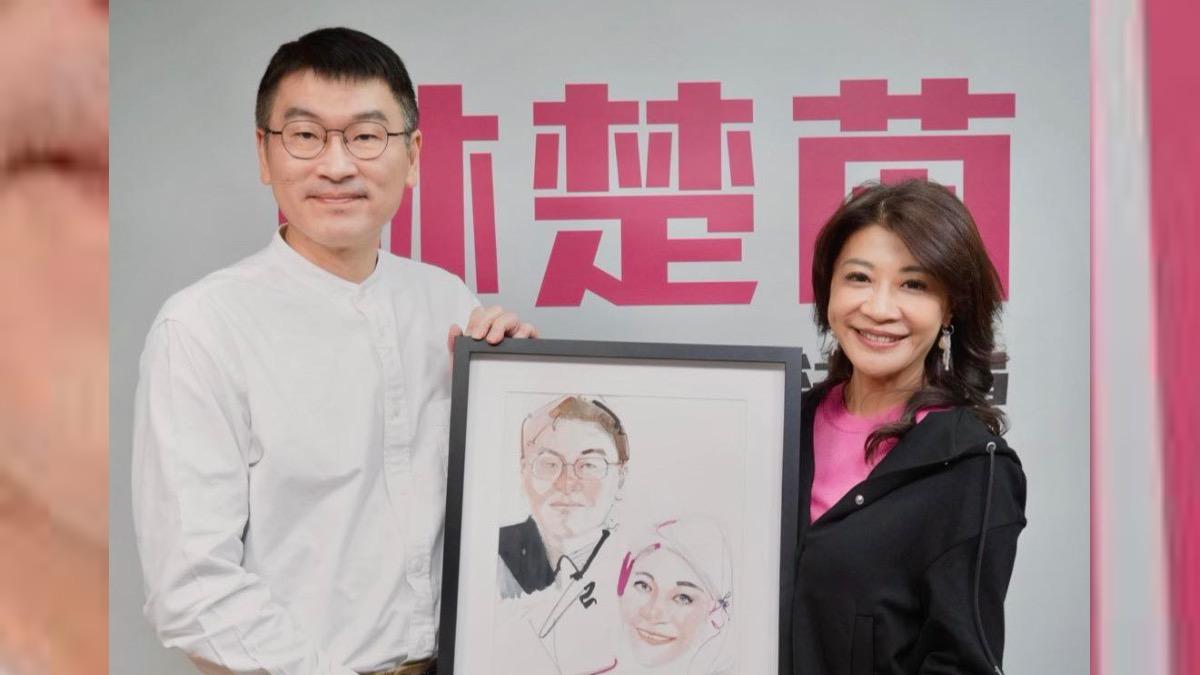 梁文傑送林楚茵夫妻畫來補救。（圖／翻攝自林楚茵臉書）