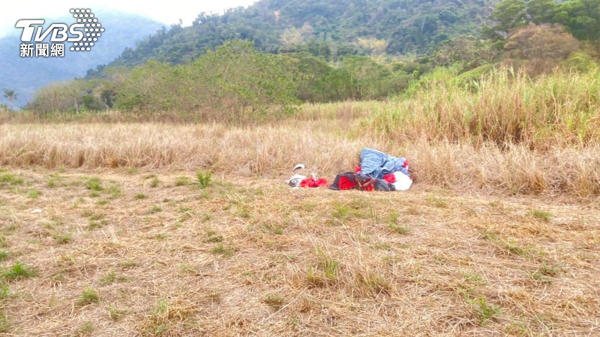 飛行場透露，53歲戴姓男子是工程行老闆，本身是有飛行執照的「中高級玩家」，不幸身亡消息也很震驚。（圖／TVBS）