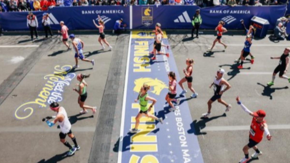 波士頓馬拉松。(圖/翻攝自Boston Marathon臉書)