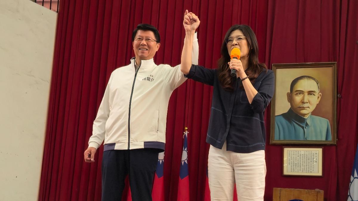謝龍介穩了?曝選情「黃金交叉」 鄭麗文喊:台南換人、根除黑金