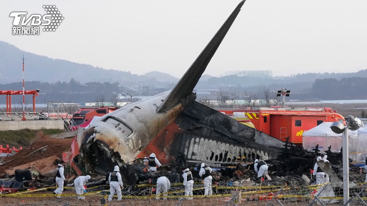 棄置一年「64件屍骨躺麻袋、散落機場外圍」 濟州航空罹難家屬崩潰
