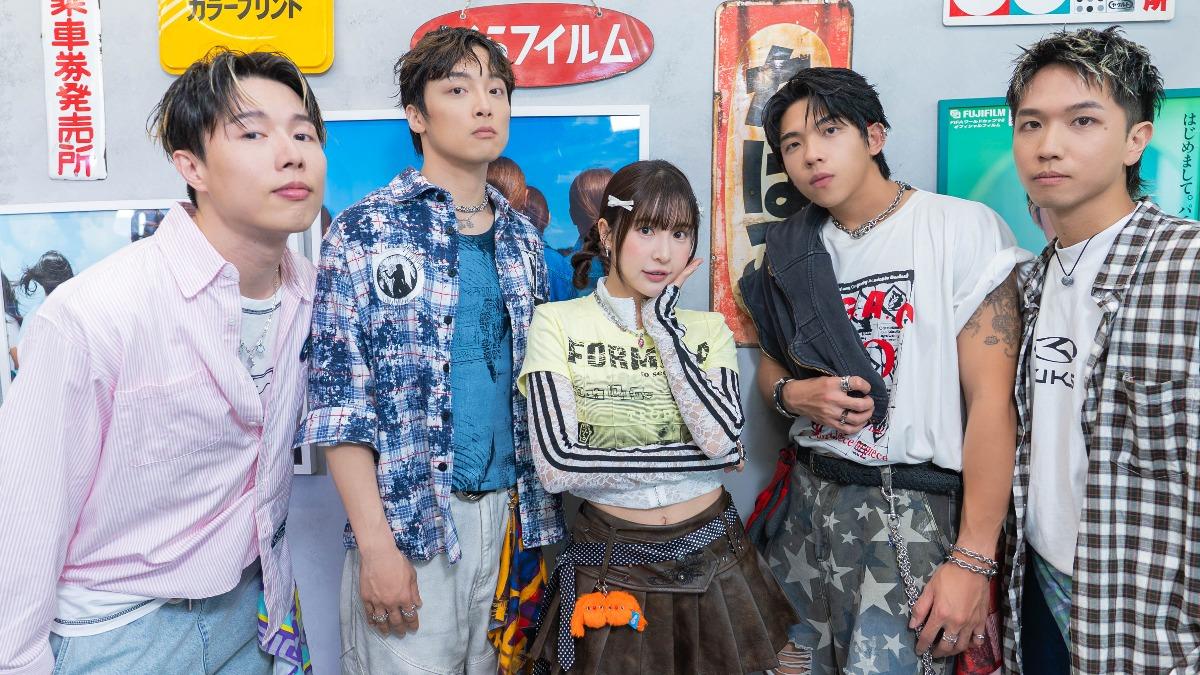 「粗大Band」跟啦啦隊女神拍攝MV。(圖/連鍾玖美滿娛樂提供)