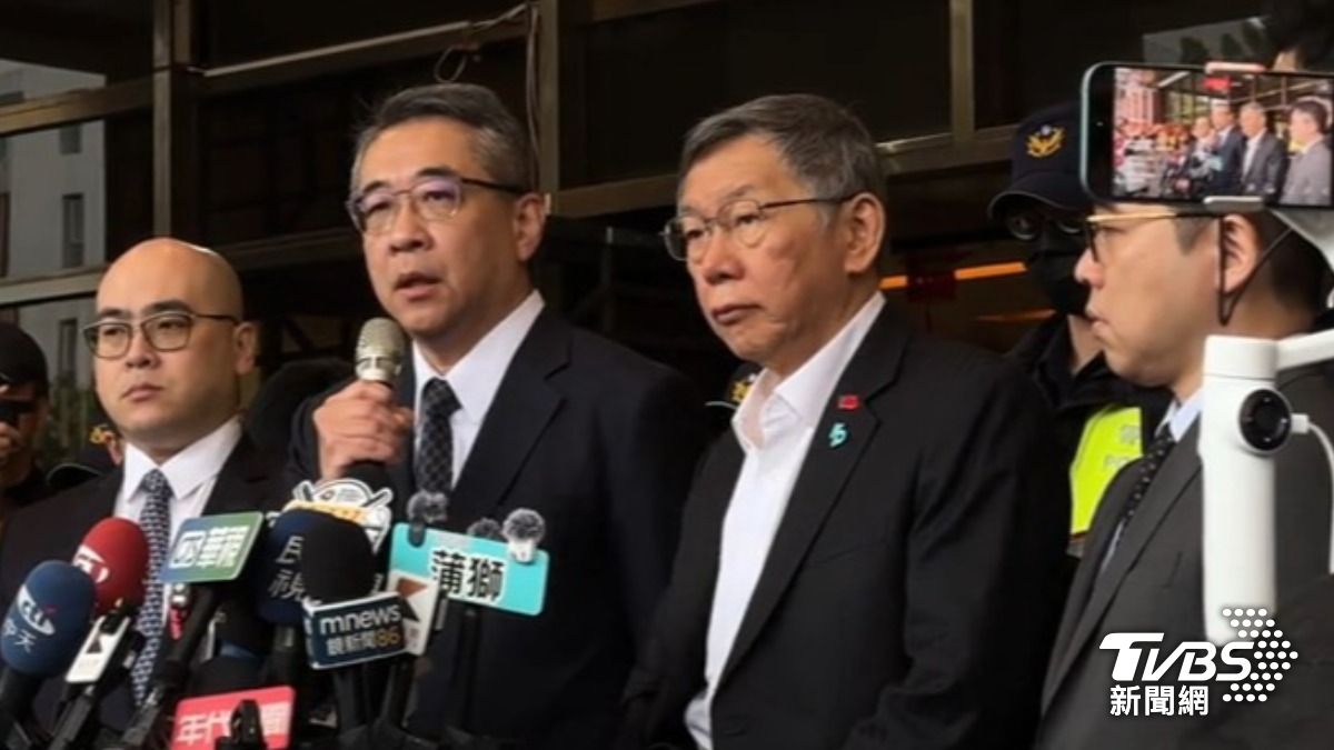 柯文哲與律師團(圖/TVBS資料畫面)