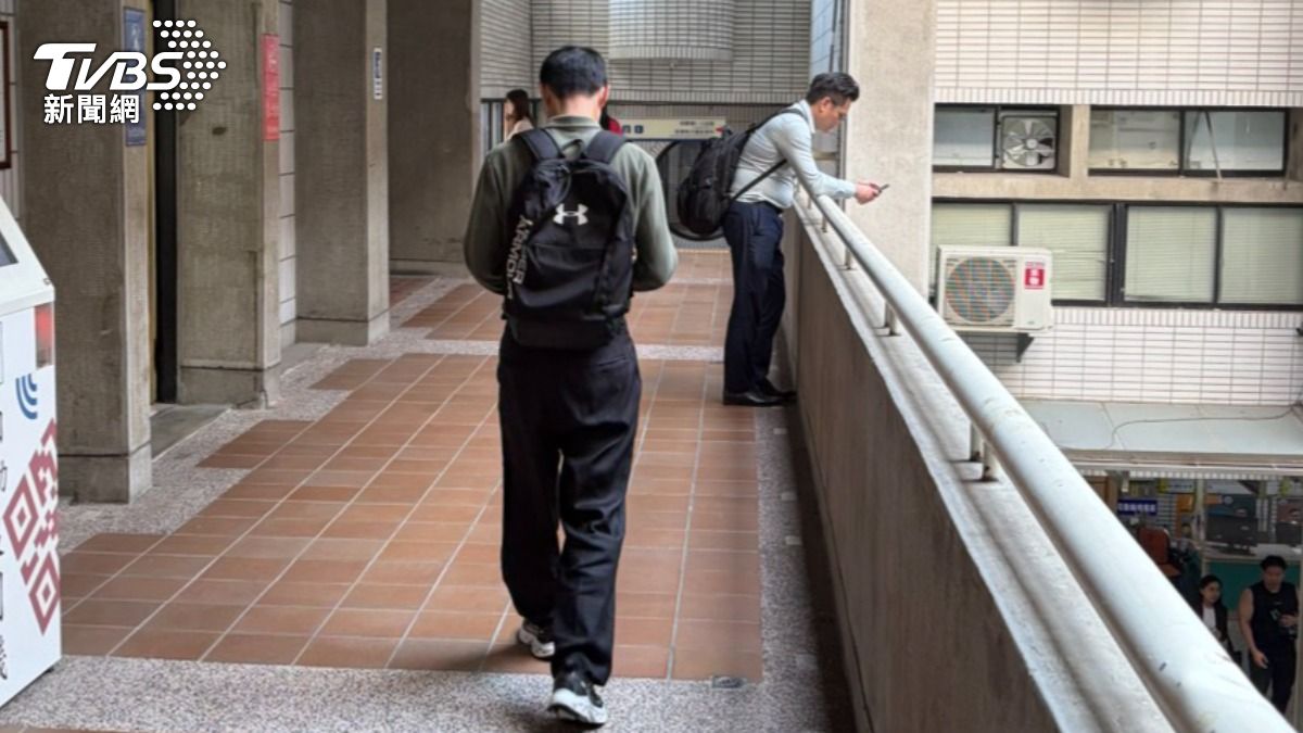 陳婦求情自己現在已經55歲,若是未來入獄服刑,出獄後很難再找工作。(圖/林冠丞攝)