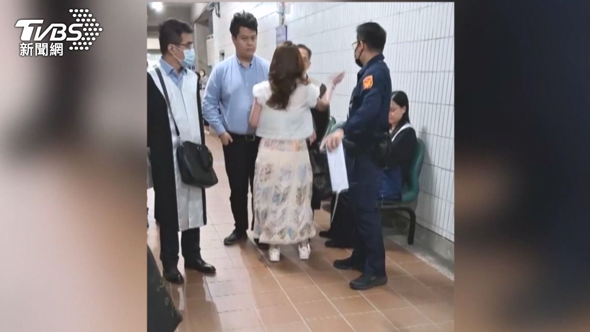 台中地院被告庭外甩律師巴掌!累犯未羈押 全台律師公會怒赴司法院抗議