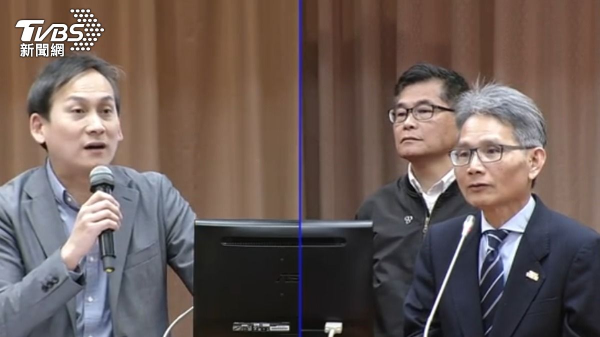經濟部次長賴建信坦言,中油近兩周已虧損約33億元。(圖/TVBS)