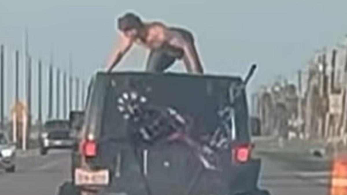 樂極生悲!德州醉男「車頂扭臀熱舞」下秒撞爛 猛撞瞬間全被錄