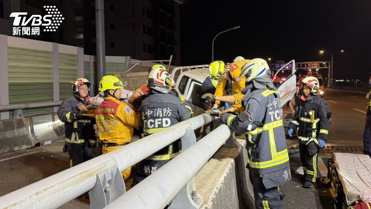 這起事故造成3人受傷。（圖／TVBS）