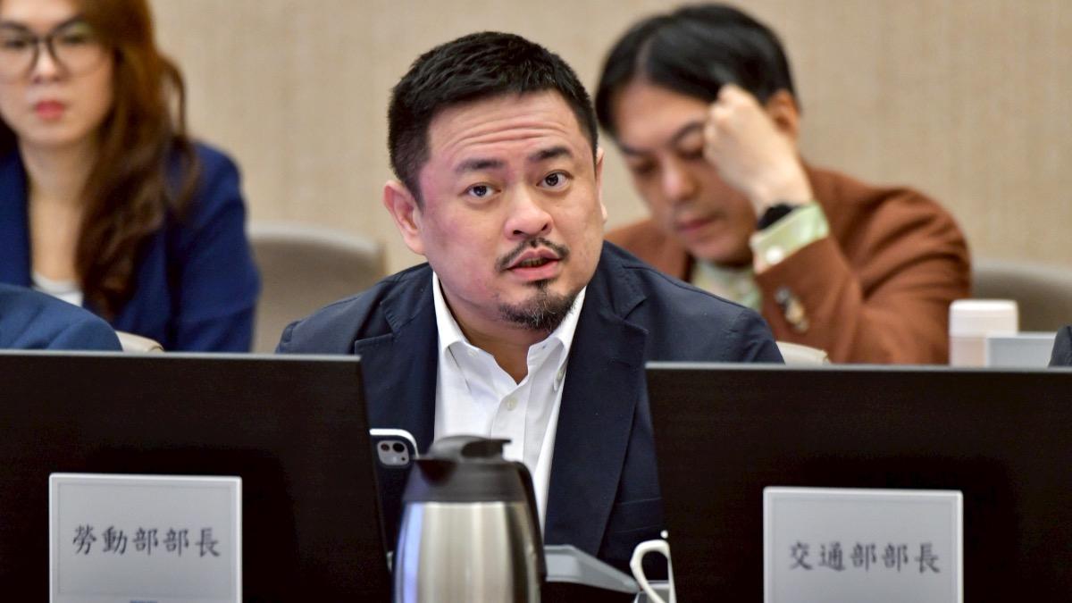 放寬育兒外傭/洪申翰澄清:外傭不是專業性質保母 本國托育工作者免驚