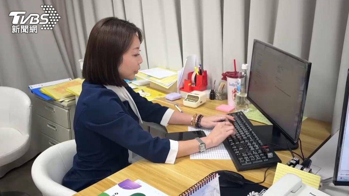 肩頸僵硬反覆發作! 醫示警手麻 速就醫檢查 (圖/TVBS)