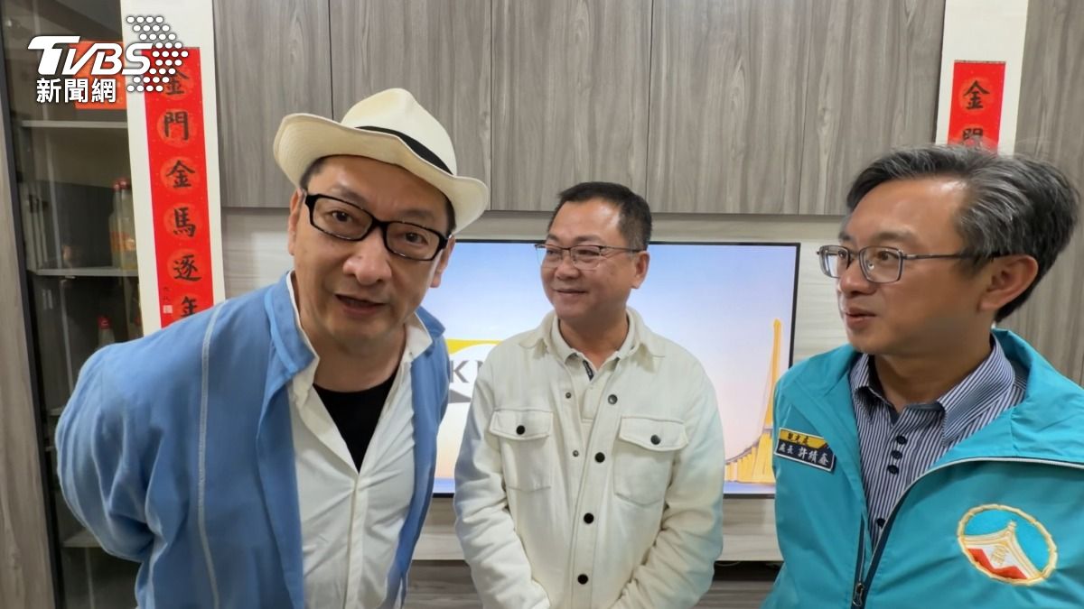 九孔自嘲跟黃朝亮合作多年始終沒接到男主角。(圖/程子奕攝)